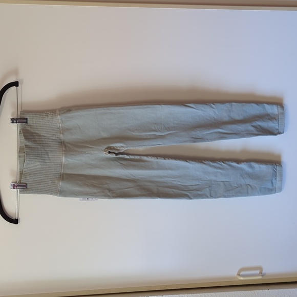 Free People Movement High-Rise 7/8 Length Good Karma Leggings - Sea Glass - XS/S - Picture 5 of 13